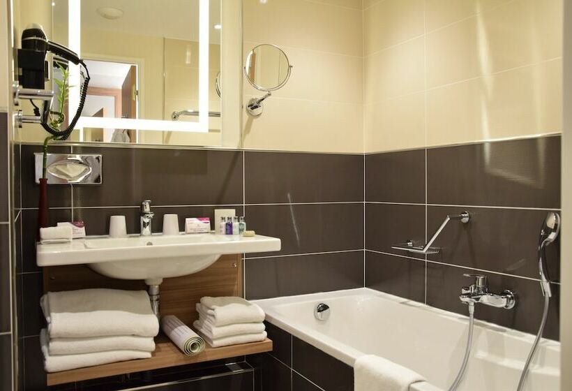 스탠다드 룸, Crowne Plaza Lyon   Cité Internationale