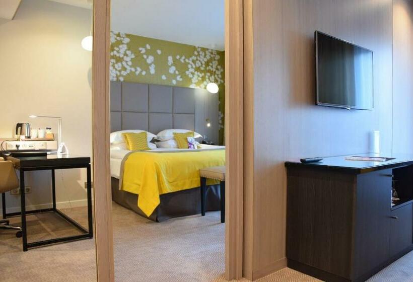 강 전망 스위트, Crowne Plaza Lyon   Cité Internationale