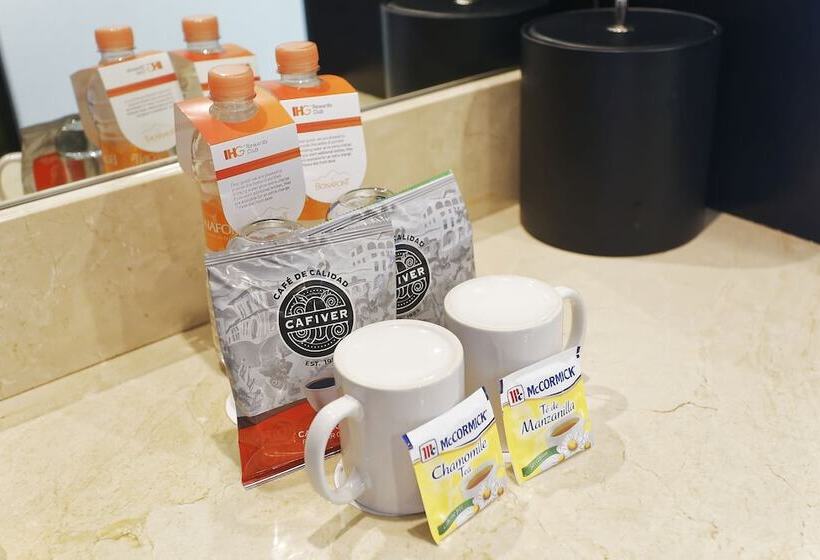 سوییت جونیور, Crowne Plaza Villahermosa, An Ihg