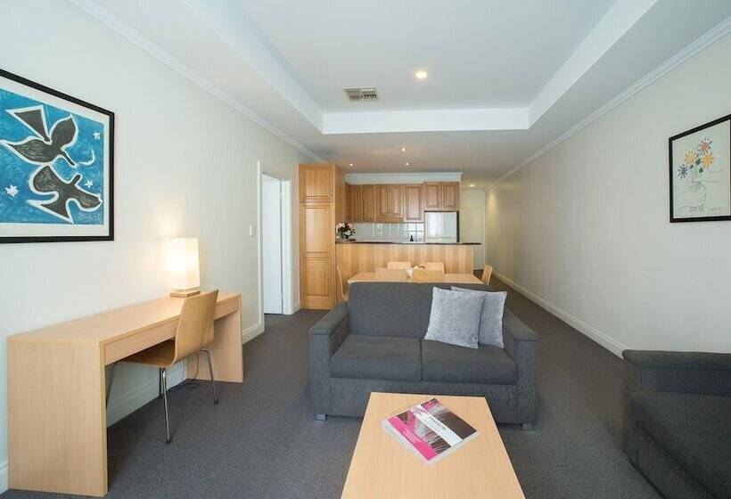 침실 3개 아파트, Franklin Apartments