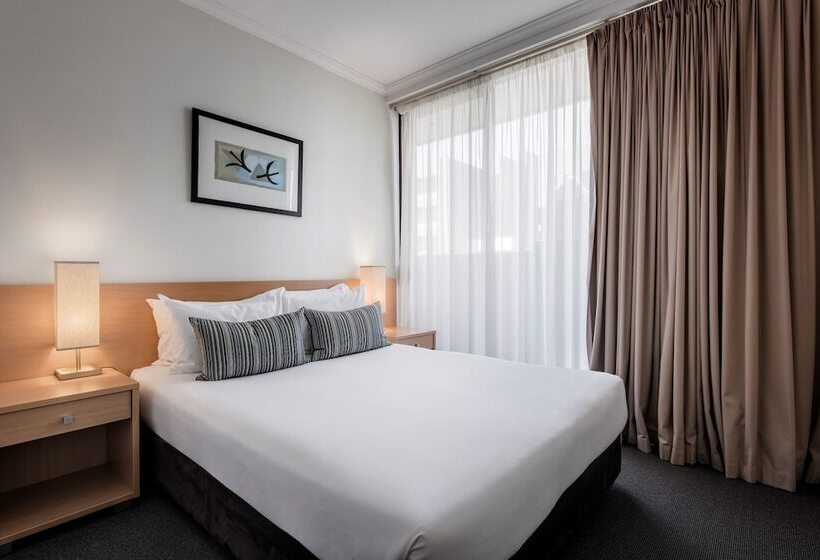 2 베드룸 이그제큐티브 아파트, Franklin Apartments