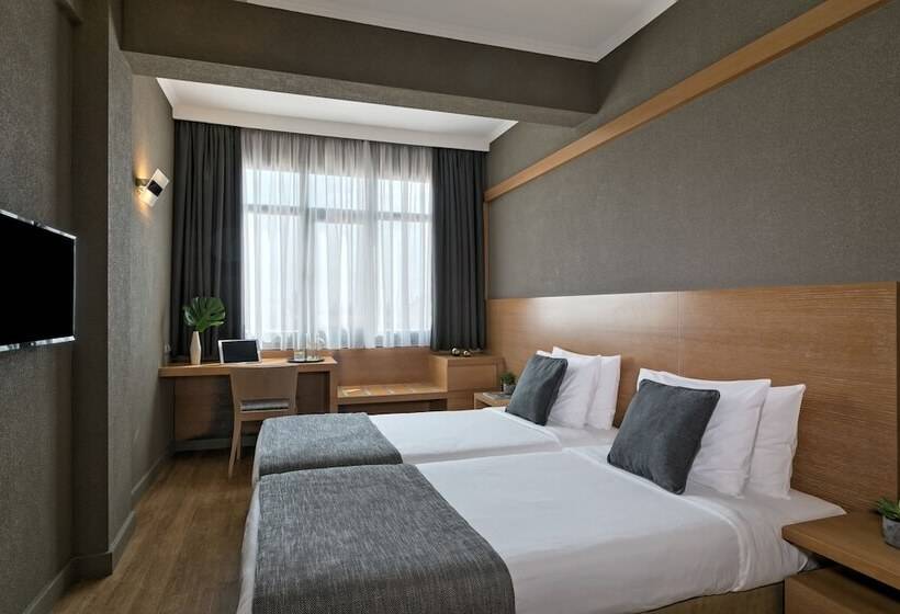 패밀리 룸, Porto Palace Hotel Thessaloniki