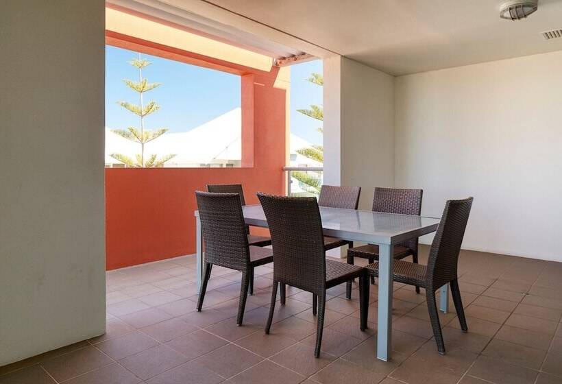 침실 3개 아파트, Seashells Mandurah