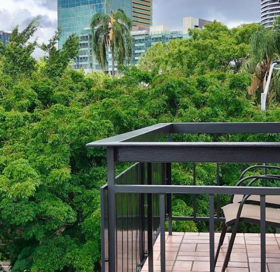 Номер Стандарт, Soho Brisbane