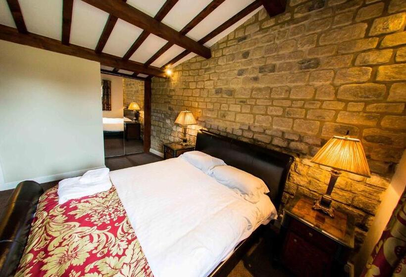 Номер Стандарт, Whittlebury Hall And Spa