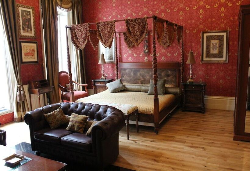 Люкс Сеньор, Opulence Boutique