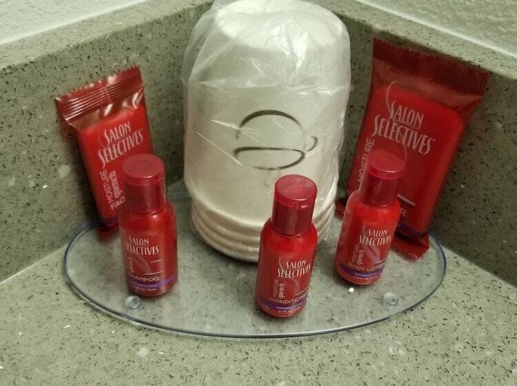 ダブルベッドスタンダードルーム, Surestay Plus Hotel By Best Western Lethbridge