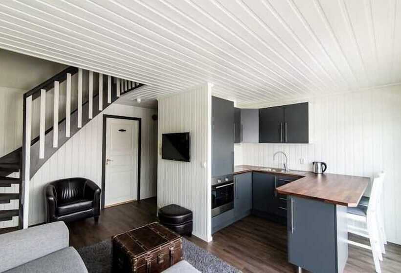 小室, Vesterålen Kysthotell