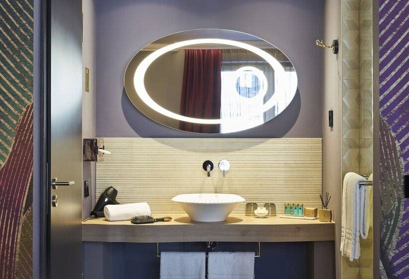 デラックストリプルルーム, Classic Hotel Harmonie