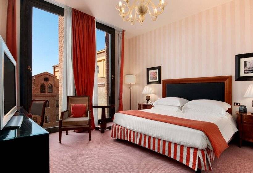 سوییت خانوادگی, Hilton Molino Stucky Venice