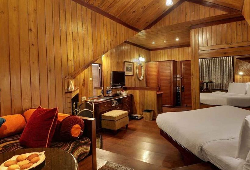 Deluxe Room, Mayfair Darjeeling