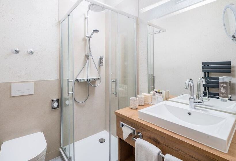 标准间, Neo Hotel Linde Esslingen