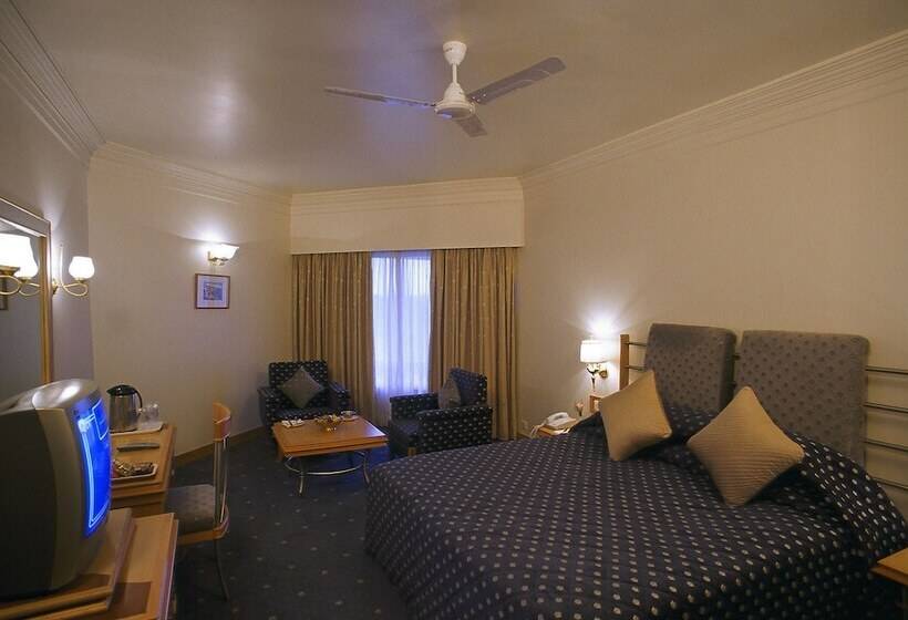Люкс, The Pride Hotel, Nagpur