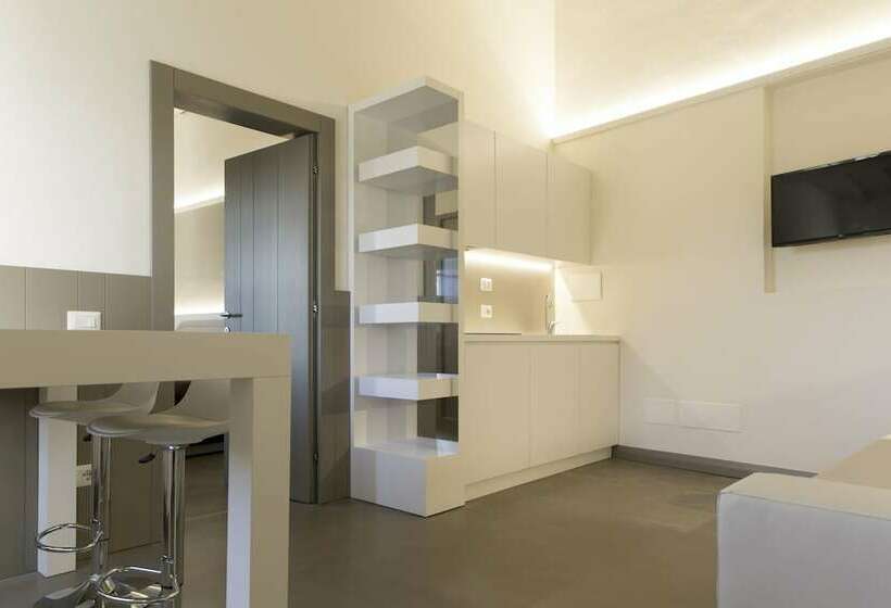 سوییت لوکس, Palazzo Dei Ciompi Suites