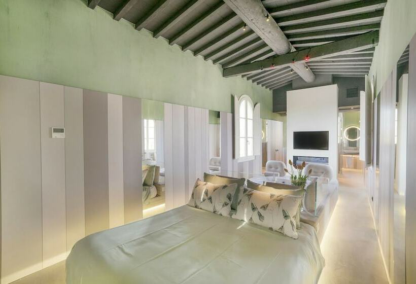 سوئیت پرزیدنت, Palazzo Dei Ciompi Suites