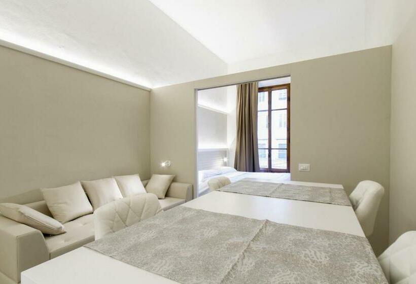سوئیت دلوکس 2 خوابه, Palazzo Dei Ciompi Suites