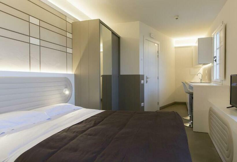 سوییت لوکس, Palazzo Dei Ciompi Suites
