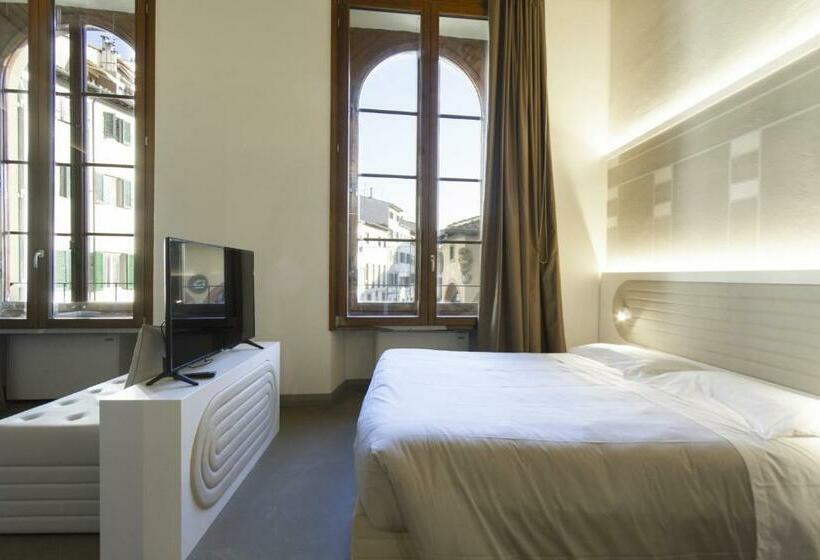 سوئیت دلوکس 2 خوابه, Palazzo Dei Ciompi Suites