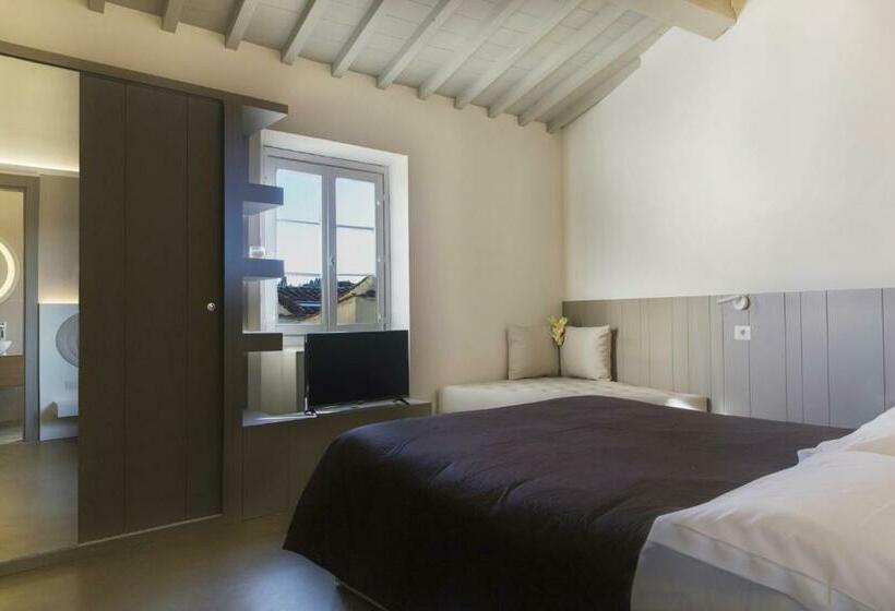 سوییت لوکس, Palazzo Dei Ciompi Suites
