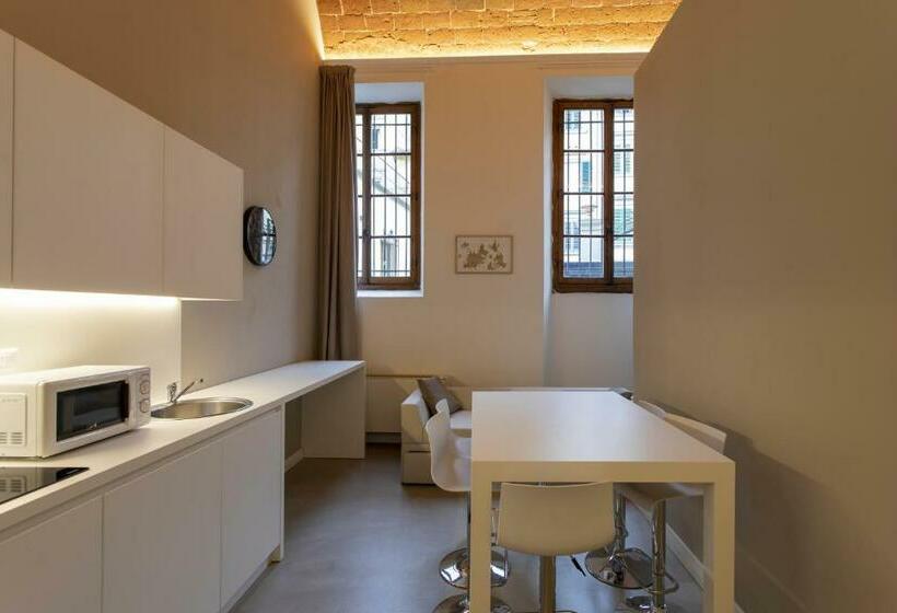 سوئیت پرزیدنت, Palazzo Dei Ciompi Suites
