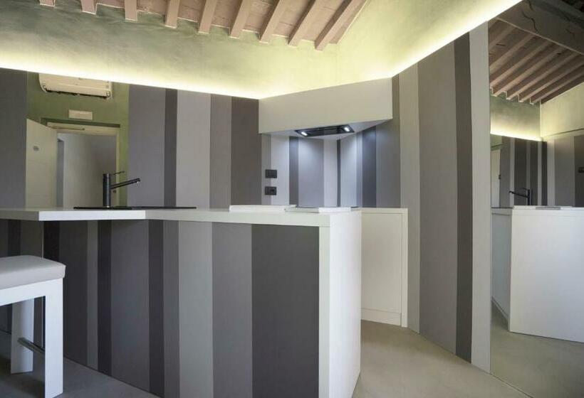 1 Bedroom Penthouse Apartment, Palazzo Dei Ciompi Suites
