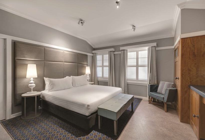 스탠다드 룸, Kurrajong Canberra