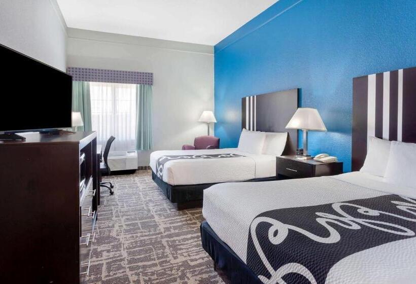 Номер Deluxe, La Quinta By Wyndham Kerrville