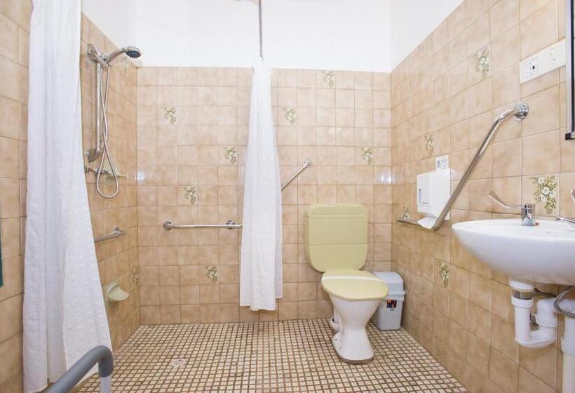 스위트, The Standpipe Golf Motor Inn