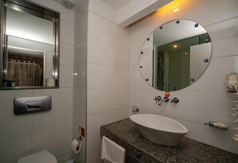 Номер Стандарт, Tu Casa Gelidonya