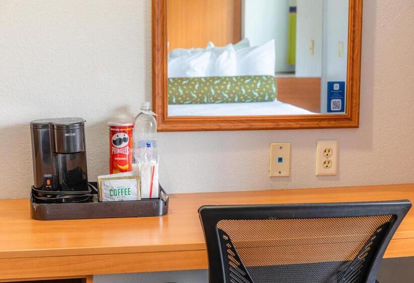 Номер Deluxe, Microtel Inn & Suites By Wyndham Kingsland Naval Base I 95