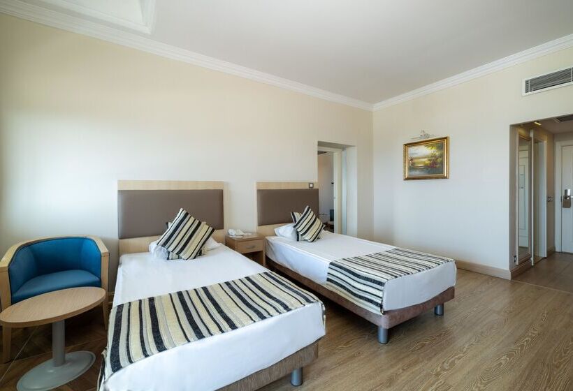 اتاق خانوادگی, Crystal Tat Beach Golf Resort & Spa - Ultimate All Inclusive