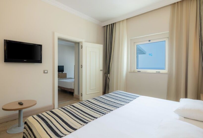 اتاق خانوادگی, Crystal Tat Beach Golf Resort & Spa - Ultimate All Inclusive