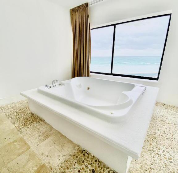 Deniz Manzaralı Jakuzili Süit, Cyan Cancun Resort & Spa