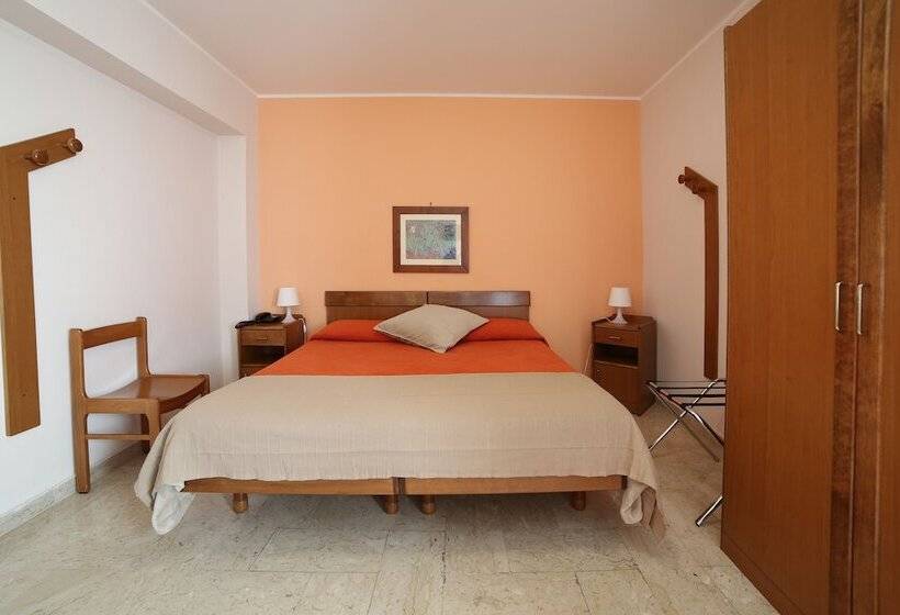 اتاق استاندارد چهار تخته, Villa Mater
