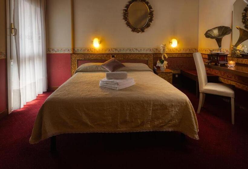 Family Suite, Villa Pigalle