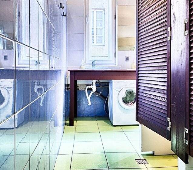 اتاق استاندارد با سرویس بهداشتی مشترک, Old Town Kanonia Hostel & Apartments