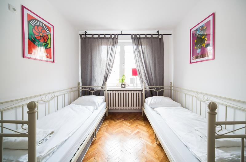 Апартаменты 1 Спальня, Old Town Kanonia Hostel & Apartments