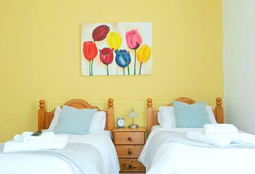 Номер Стандарт, Kings Head Inn, Warwick