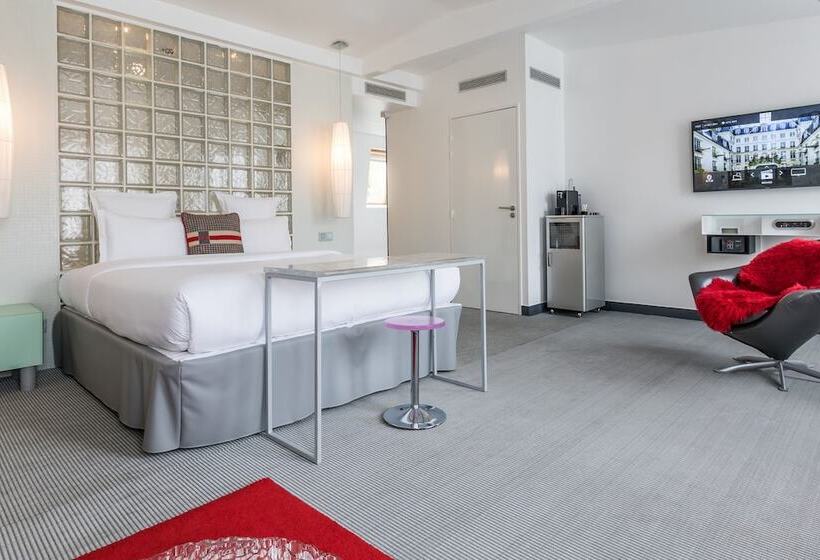 سوییت جونیور, Kube Hotel Paris
