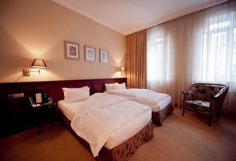 اتاق استاندارد, Opera Hotel   The Leading Hotels Of The World