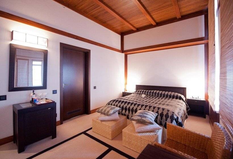 سوییت, Opera Hotel   The Leading Hotels Of The World