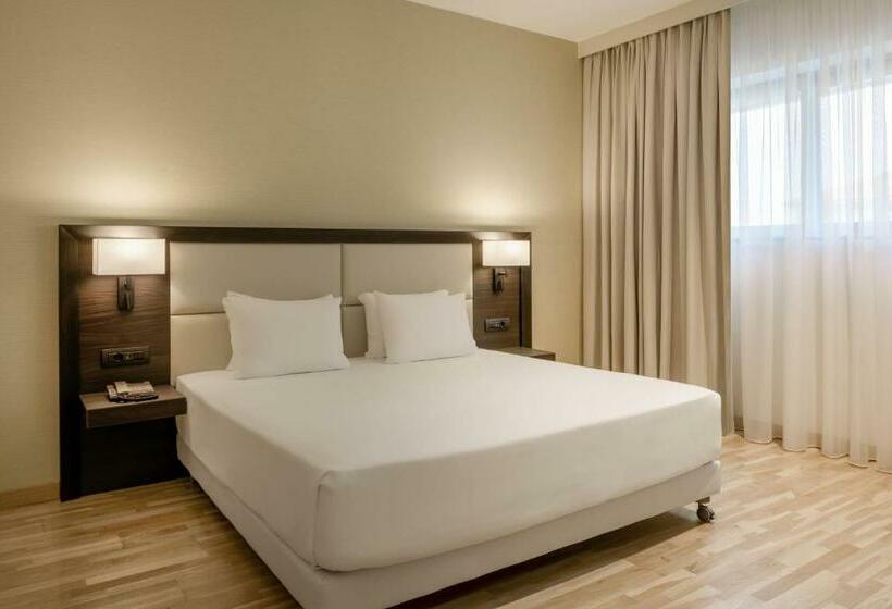 带大床的套房, Ac Hotel By Marriott Milan Sesto