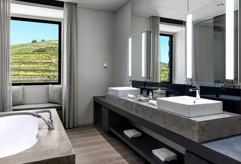 Люкс, Six Senses Douro Valley