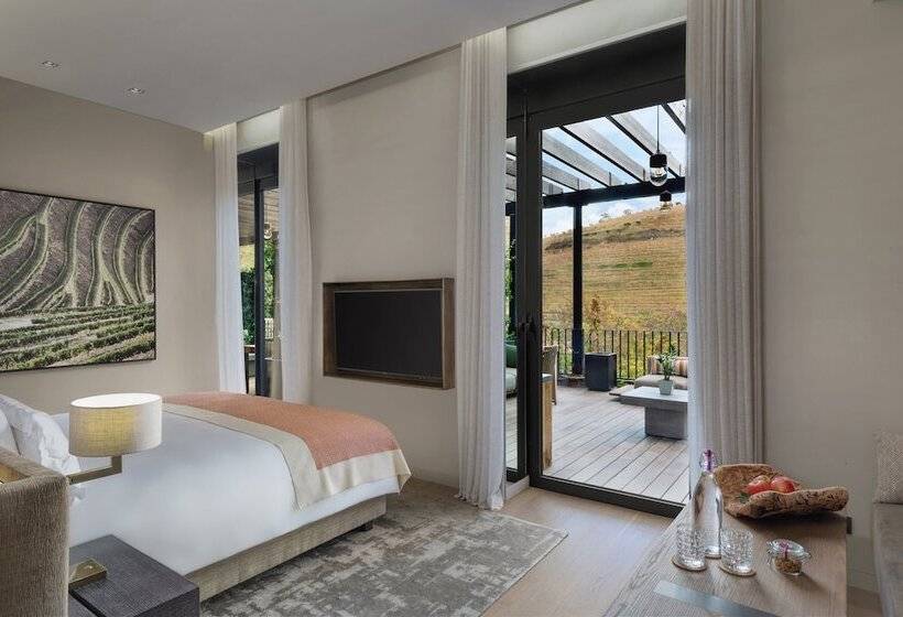 Номер Deluxe, Six Senses Douro Valley