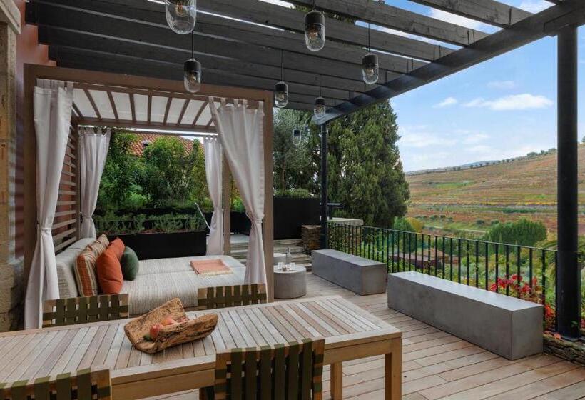 Номер Стандарт с Террасой, Six Senses Douro Valley