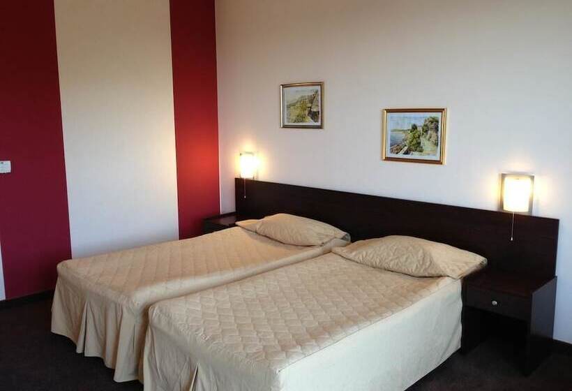 חדר סטנדרט עם מרפסת, Flamingo Hotel Sunny Beach
