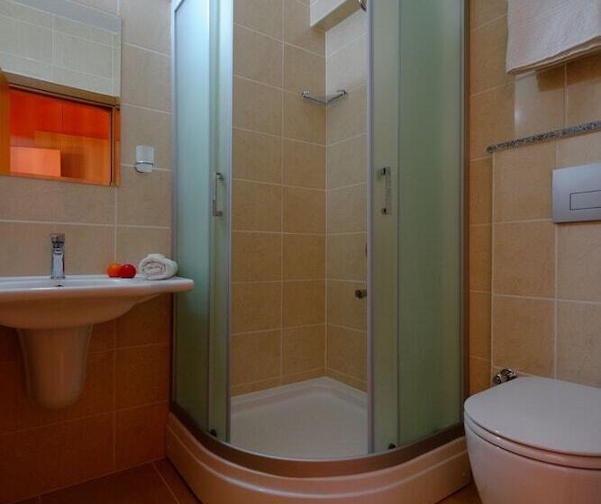 Quarto Estandar, Imparator
