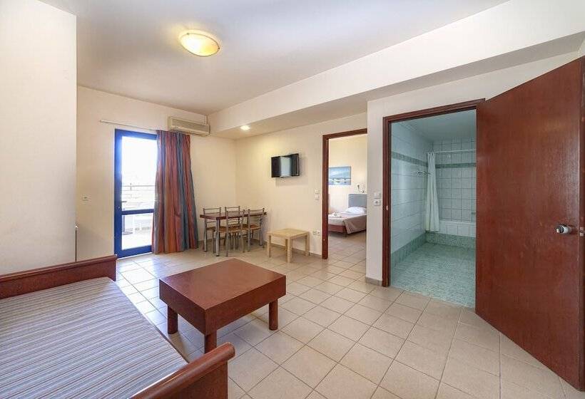 Апартаменты 1 Спальня Вид на Сад, Olympic Suites