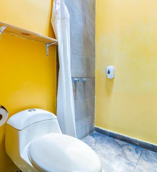 Llit en Habitació Compartida, Gagaka Rua Hostel