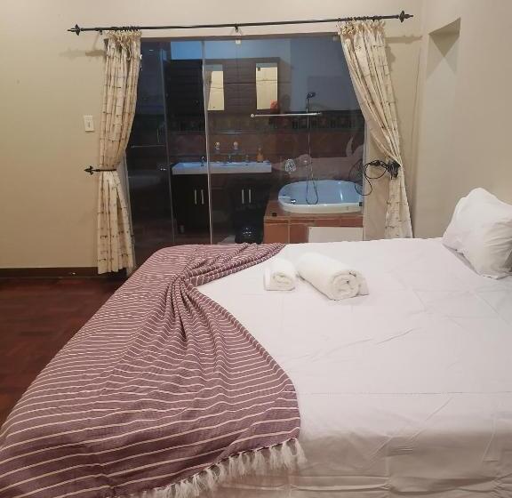 חדר סטנדרט נוף לגינה, 180 On Anderson Guest House
